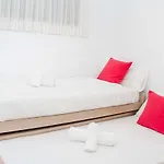 Navy Apartment, El Poris *