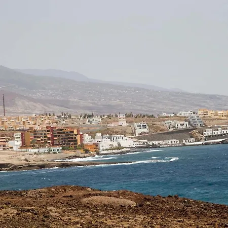 Navy Apartment, El Poris