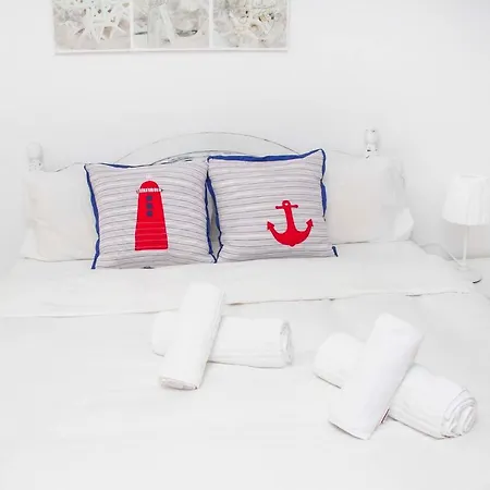 Navy Apartment, El Poris Arico