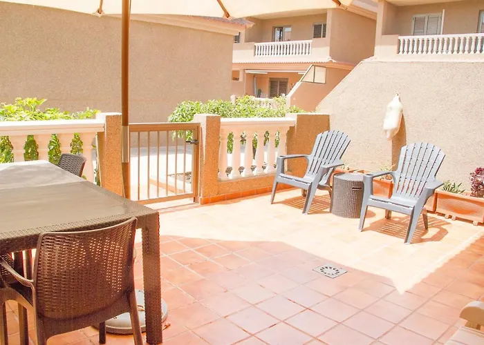 Navy Apartment, El Poris *