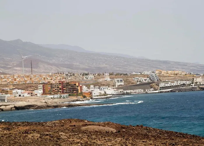 Navy Apartment, El Poris